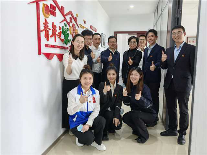 青年之家合影 青年之家合影