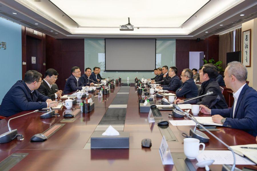 會議現(xiàn)場(攝影:王權(quán)) 會議現(xiàn)場(攝影:王權(quán))